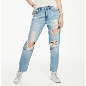 Aeropostale Mom Jean High Rise Straight Leg Light Wash Ripped Mom Jeans Size 8